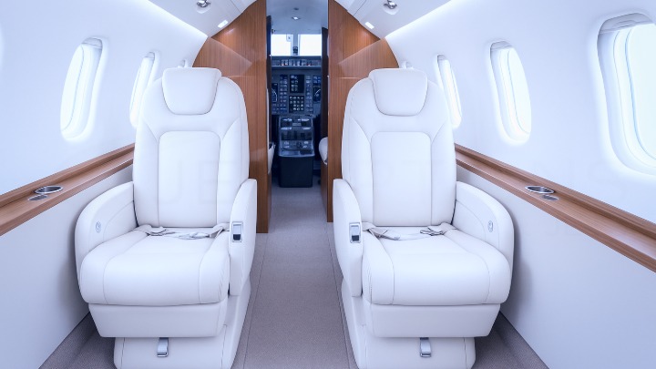 Learjet 60XR Jet Interior